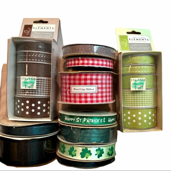 NWT Scrapbooking Large Lot Of Stamps,Cricut Cuttlebug, Ribbon, Stickers&… - Picture 12 of 13